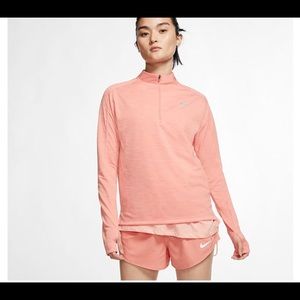 NIKE ELEMENT DRI FIT HALP ZIP UP